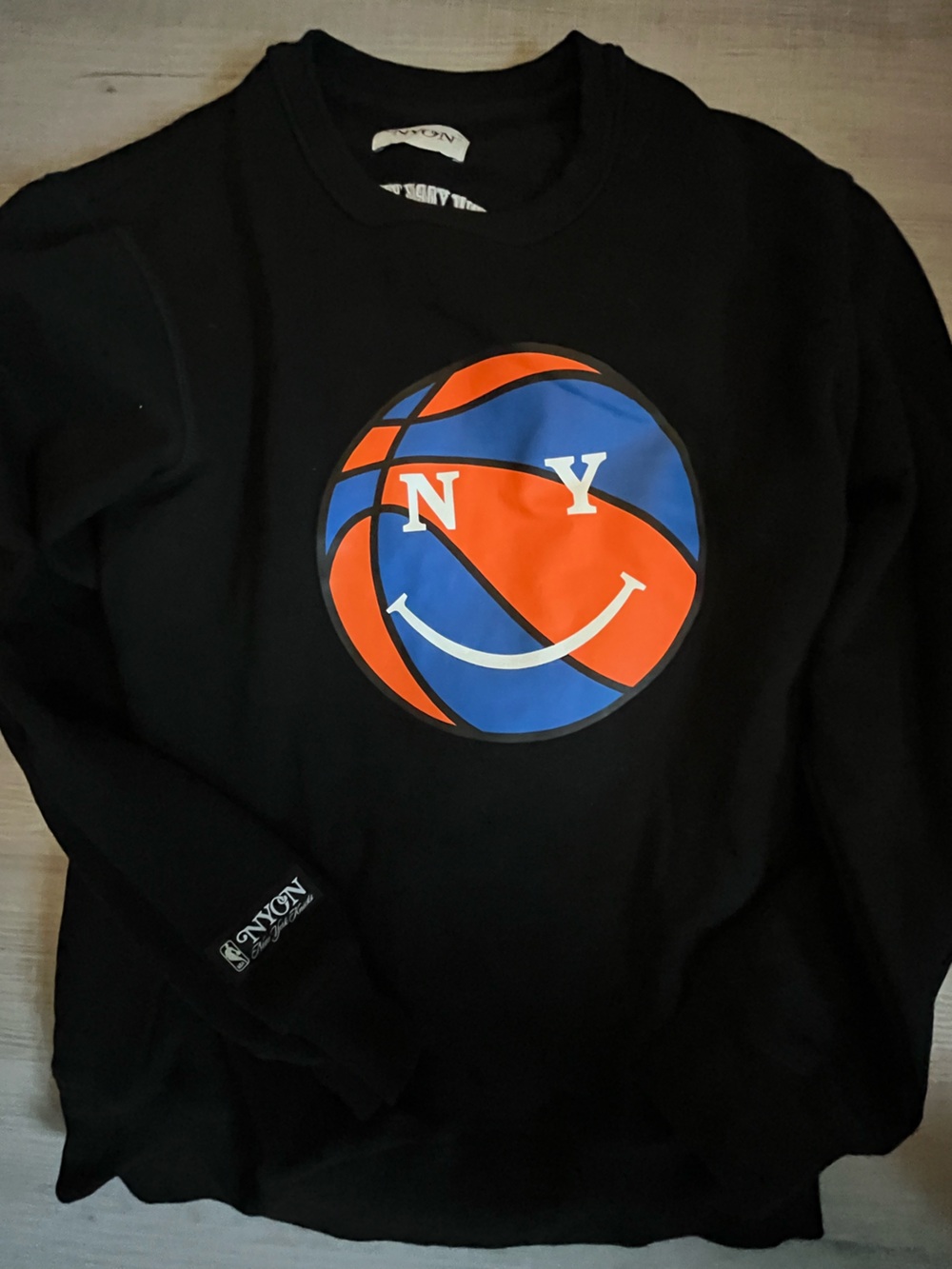 New York or Nowhere Knicks Graphic Crewneck Sweater